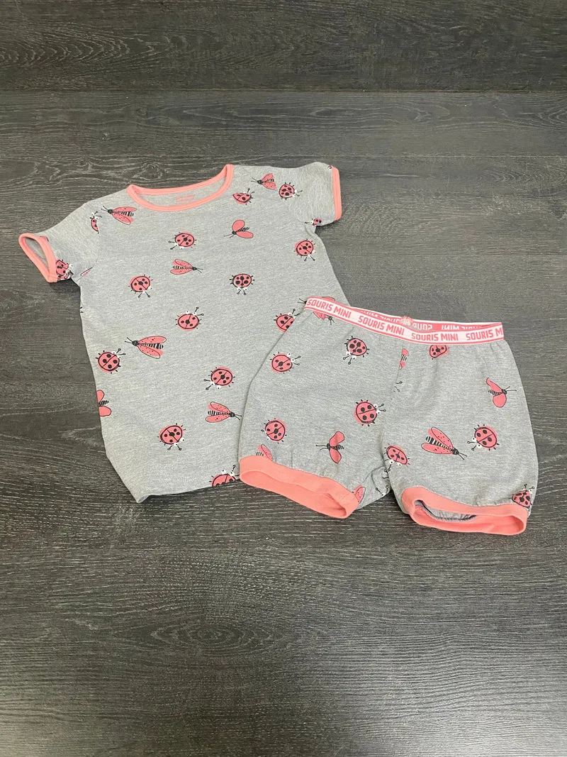 Friperie - pyjama ete - tres bel etat- 5 ans