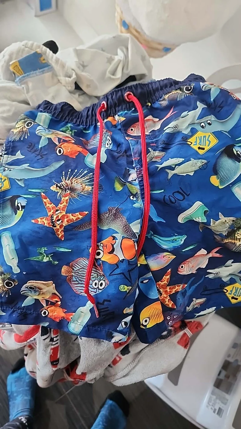 Vendu marie pierre - Maillot poisson 3 ans et rashguard 4 ans neuf rouge sourismini