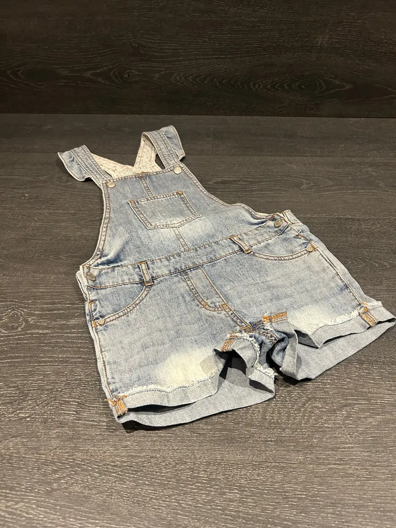 Vendu a.s.h Friperie - salopette short - sourismini - 7 ans