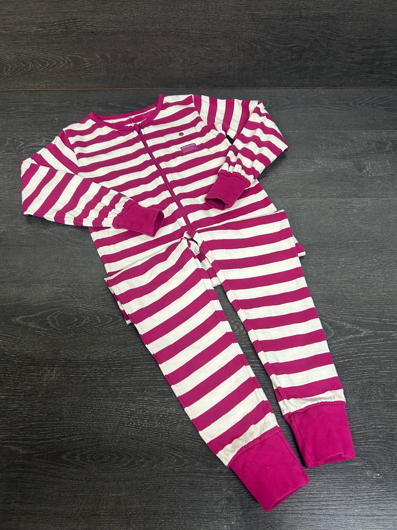 Friperie - pyjama one piece - 7 ans - sourismini -