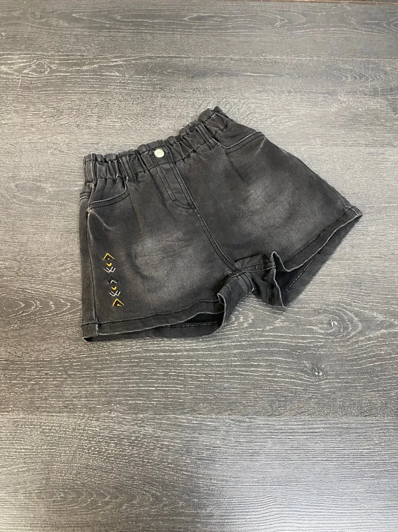 Vendu Sandra dufour = Friperie - short - souris mini - 6 ans