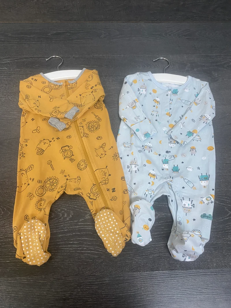 Friperie - 2 pyjamas bien portés - 3-6 mois - 10$ pour les 2