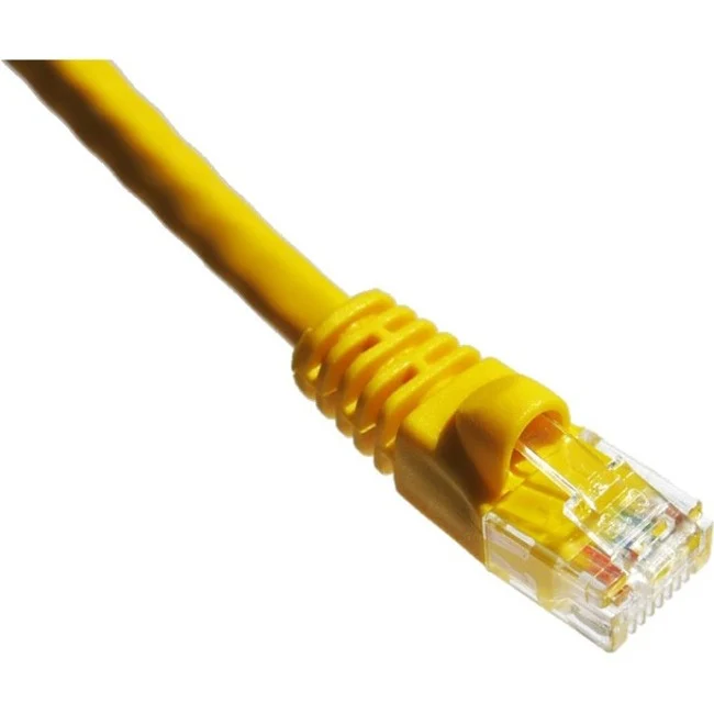 Axiom 7FT CAT6A 650 MHz Câble de brassage Moulé Boot (Jaune) C6AMB-Y7-AX